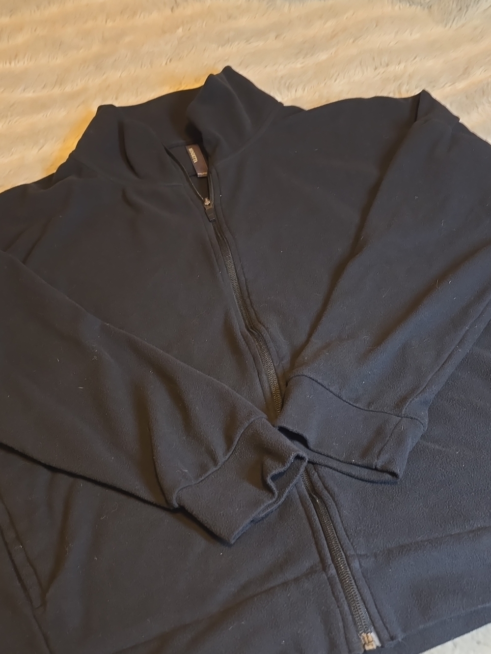 Mondetta Black Full-Zip Sweater